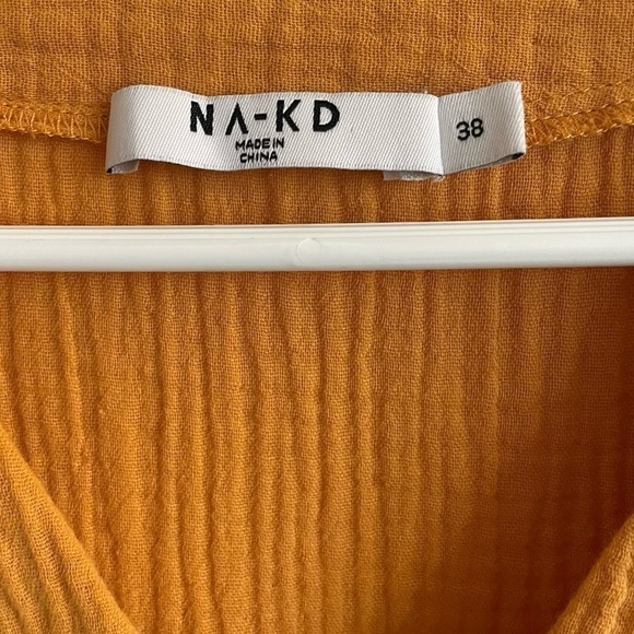 NA-KD V-Neck Dress, Mustard Yellow, Size 8 - Picture 7 of 10